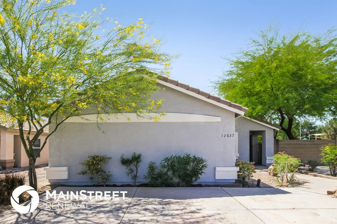 12657 W Bloomfield Rd in El Mirage, AZ - Building Photo