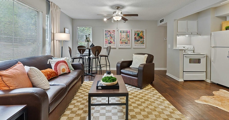 Arches On The Lake Student Living in Athens, GA - Building Photo