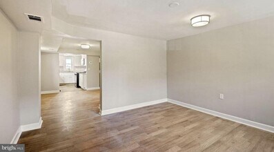 1238 U St SE in Washington, DC - Building Photo - Building Photo