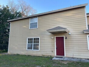 2734 Fan Palm Dr, Unit A in Davenport, FL - Building Photo - Building Photo