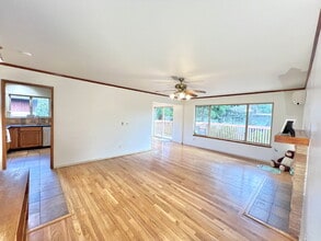 11630 19th Ave SW in Burien, WA - Building Photo - Building Photo