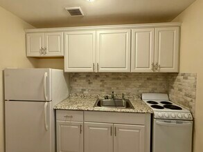 295 Newbury St, Unit 5A in Boston, MA - Building Photo - Building Photo