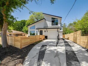 1710 Adina St in Austin, TX - Building Photo - Building Photo