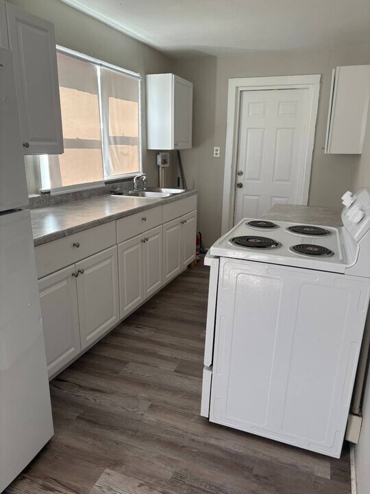 12420 N Florida Ave in Tampa, FL - Building Photo