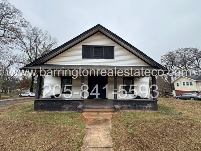 property at 2828 Dowell Ave SW