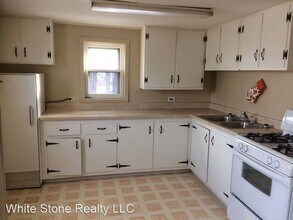 408 S 3rd St in Saratoga, WY - Building Photo - Building Photo