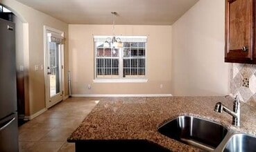 602 SW Arch St in Bentonville, AR - Building Photo - Building Photo