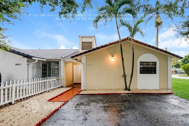 20015 W Oakmont Cir