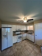 2008 Cypress Pl in Springdale, AR - Building Photo - Building Photo