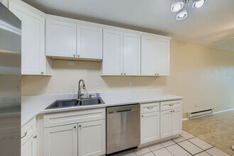 1858 Centaur Cir in Lafayette, CO - Building Photo - Building Photo
