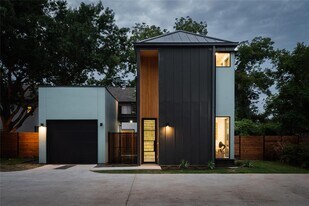 1103 Cherico St in Austin, TX - Building Photo