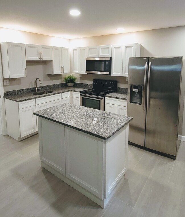 property at 340 N Lake Jessup Ave