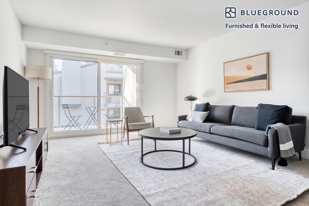 350 Sharon Park Dr-Unit -FL2-ID830 in Menlo Park, CA - Building Photo