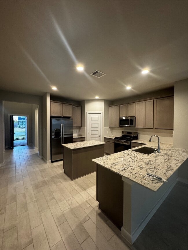 property at 3131 Boulder Rdg Dr