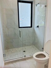 5521 W Oak Wy in Davie, FL - Building Photo - Building Photo