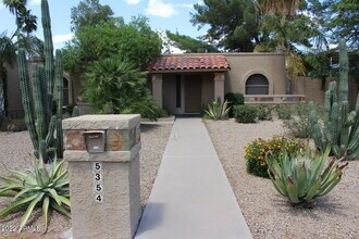 5354 E Everett Dr in Scottsdale, AZ - Building Photo - Building Photo