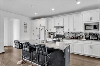 2013 Ashton Row in Bridgeville, PA - Building Photo - Building Photo