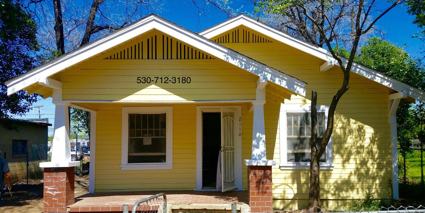 2110 A St in Oroville, CA - Building Photo