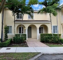 27626 SW 142nd Ave in Homestead, FL - Building Photo