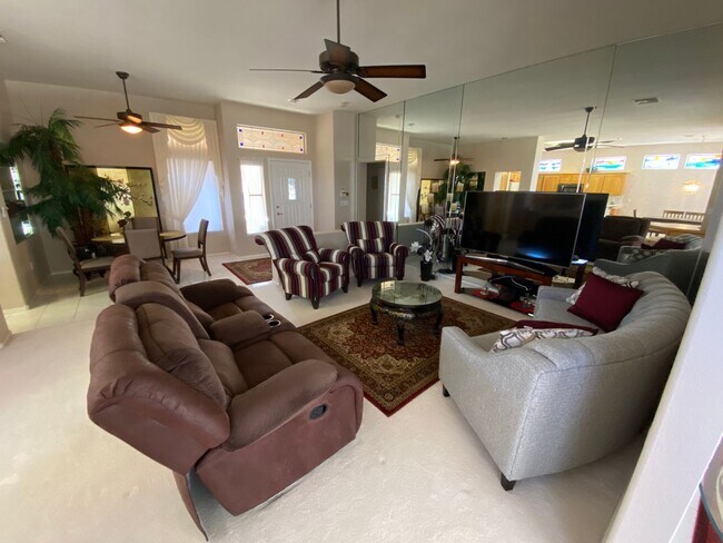 10220 Villa Ridge Dr in Las Vegas, NV - Building Photo - Building Photo