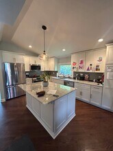 2924 Virginia Ln in Glenview, IL - Building Photo - Building Photo