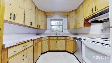 4857 College Acres Dr in Wilmington, NC - Building Photo - Building Photo