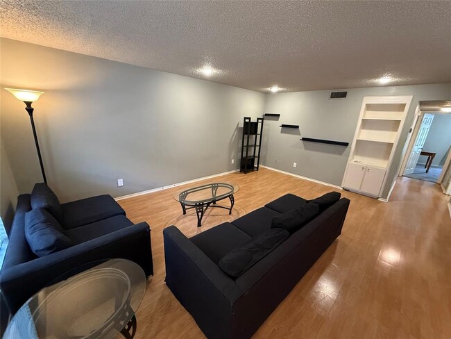property at 2401 Leon St