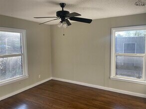 3310 Sherwood Ln in Wichita Falls, TX - Building Photo - Building Photo