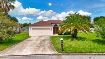 1969 Willesdon Dr W in Jacksonville, FL - Building Photo