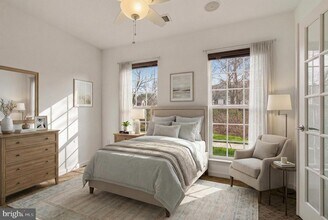 9421 Aston Villa in Ellicott City, MD - Building Photo - Building Photo