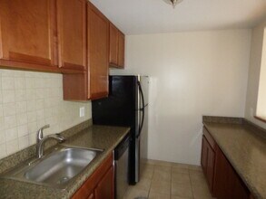 6300 Hil-Mar Dr in District Heights, MD - Building Photo - Building Photo
