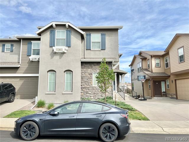 11885 E Maplewood Ave in Greenwood Village, CO - Foto de edificio - Building Photo