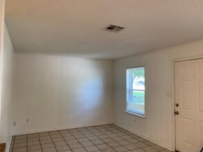 1601 Live Oak St in Slidell, LA - Foto de edificio - Building Photo