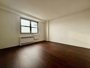 820 Colgate Ave in Bronx, NY - Building Photo - Building Photo