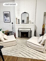 353 W 19th St in New York, NY - Building Photo