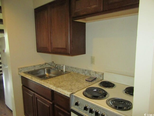 1100 Possum Trot Rd in North Myrtle Beach, SC - Building Photo - Building Photo