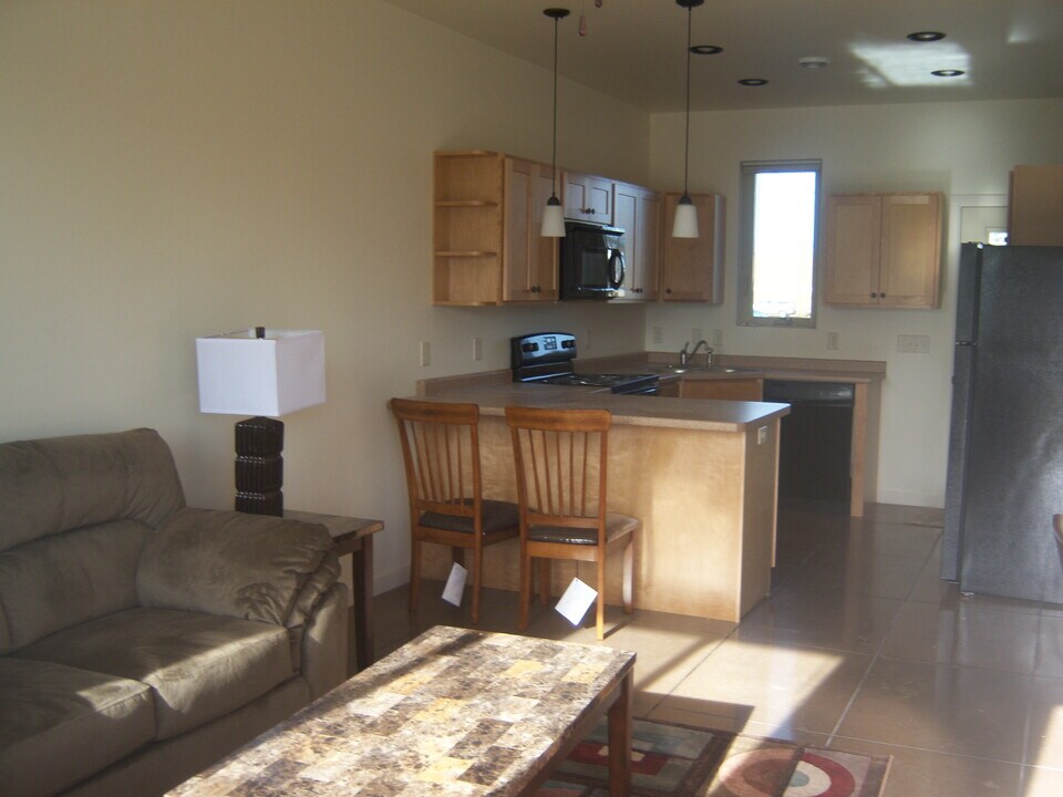 2330 Peters Dr in Eau Claire, WI - Building Photo