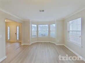 822 Cascade Crossing in Atlanta, GA - Building Photo - Building Photo