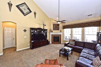 17621 Harbor Walk Drive in Cornelius, NC - Building Photo - Building Photo
