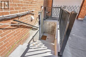 11 Melissa Crescent in Hamilton, ON - Building Photo - Building Photo