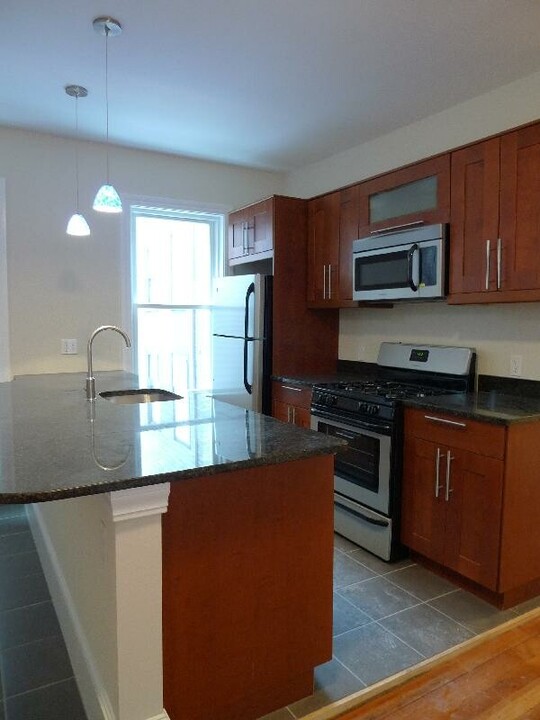 12 Wensley St, Unit 1 in Boston, MA - Building Photo