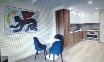 E. 103rd St, 2nd Ave in New York, NY - Building Photo