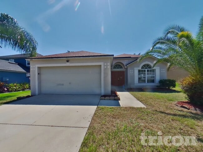 7396 Prosperity Park Rd N