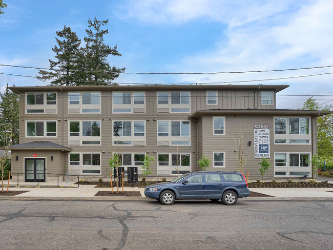 Cardy on Woodstock in Portland, OR - Foto de edificio - Building Photo