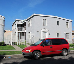 6415-6423 Makee Ave in Los Angeles, CA - Building Photo - Building Photo