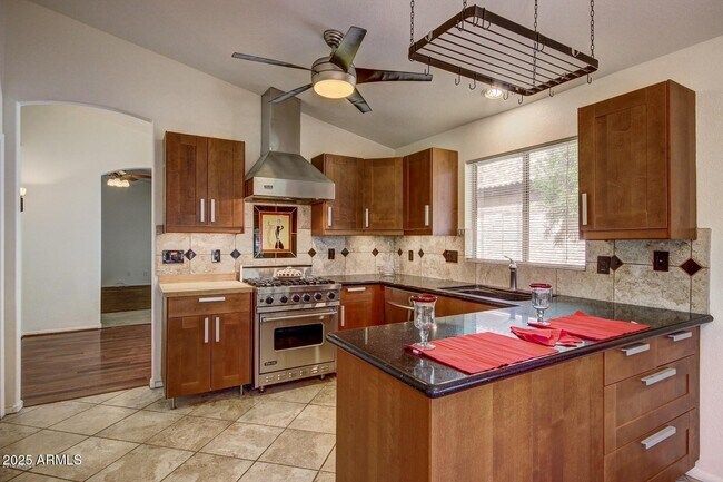 10874 W Beaubien Dr in Sun City, AZ - Building Photo - Building Photo