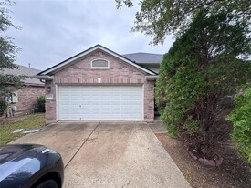 11909 Timber Heights Dr in Austin, TX - Building Photo