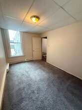 242 S Queen St in Lancaster, PA - Building Photo - Building Photo