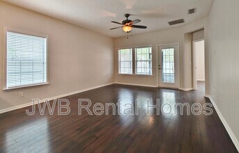 6176 Casterbridge Rd in Jacksonville, FL - Building Photo - Building Photo