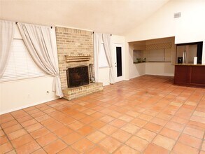 6215 Pinole Forest Dr in Houston, TX - Building Photo - Building Photo